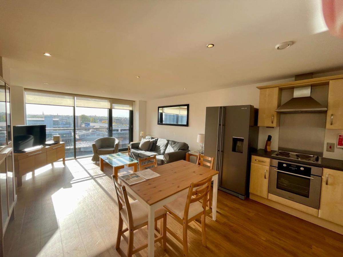 River Heights Glasgow Luaran gambar