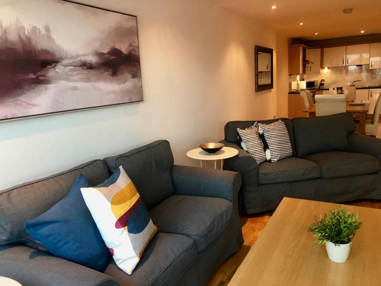River Heights Glasgow Luaran gambar