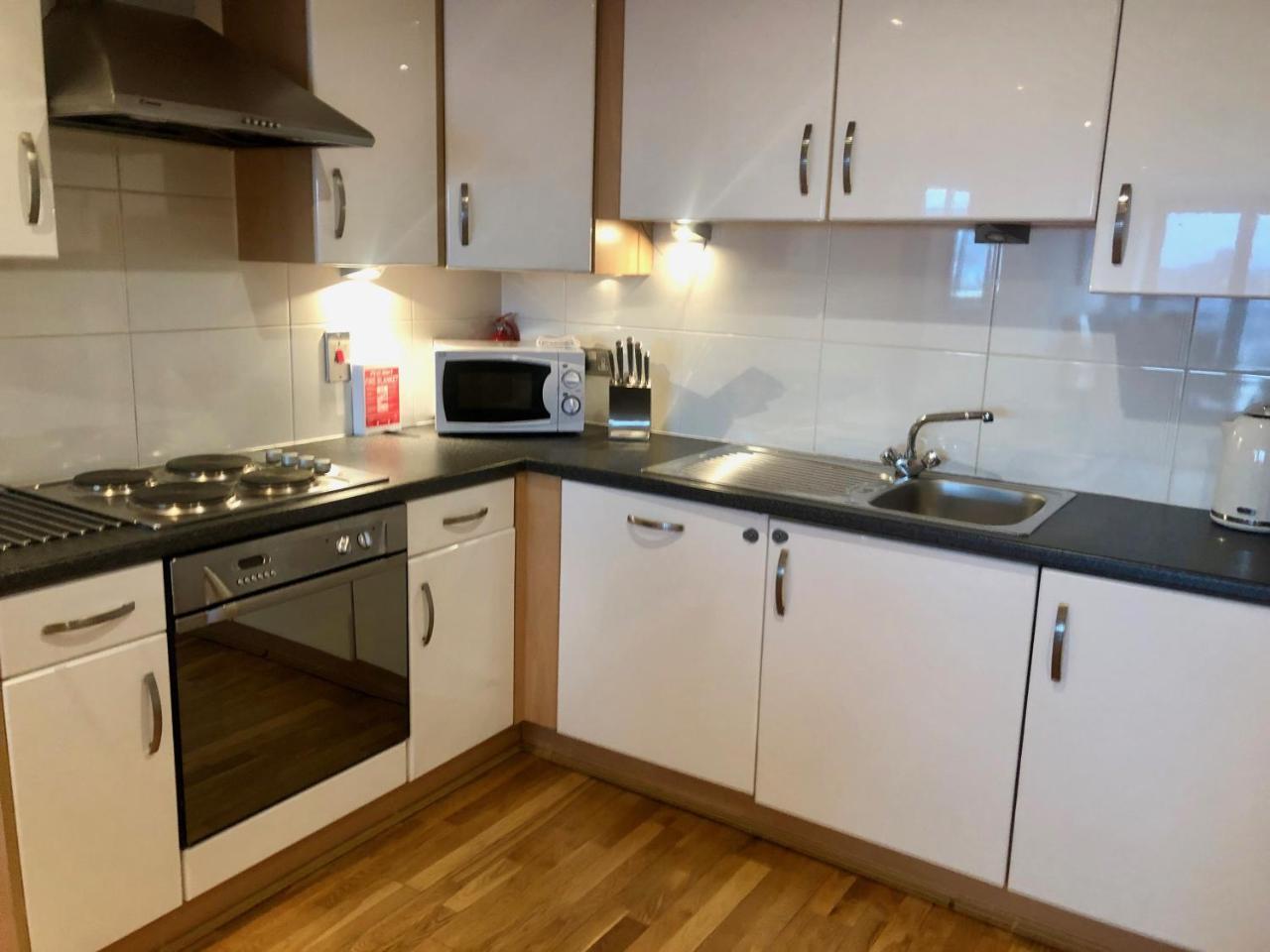 River Heights Glasgow Luaran gambar